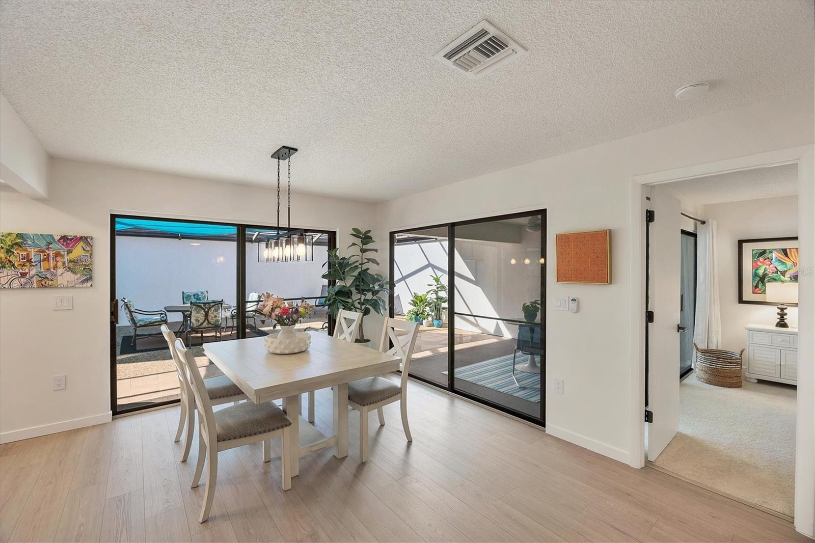 GLEN OAKS MANOR HOMES PH 2 - Residential