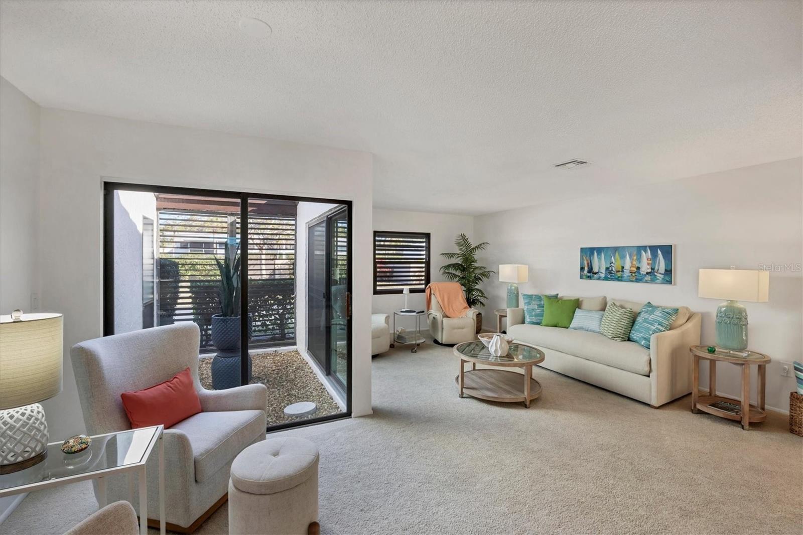 GLEN OAKS MANOR HOMES PH 2 - Residential