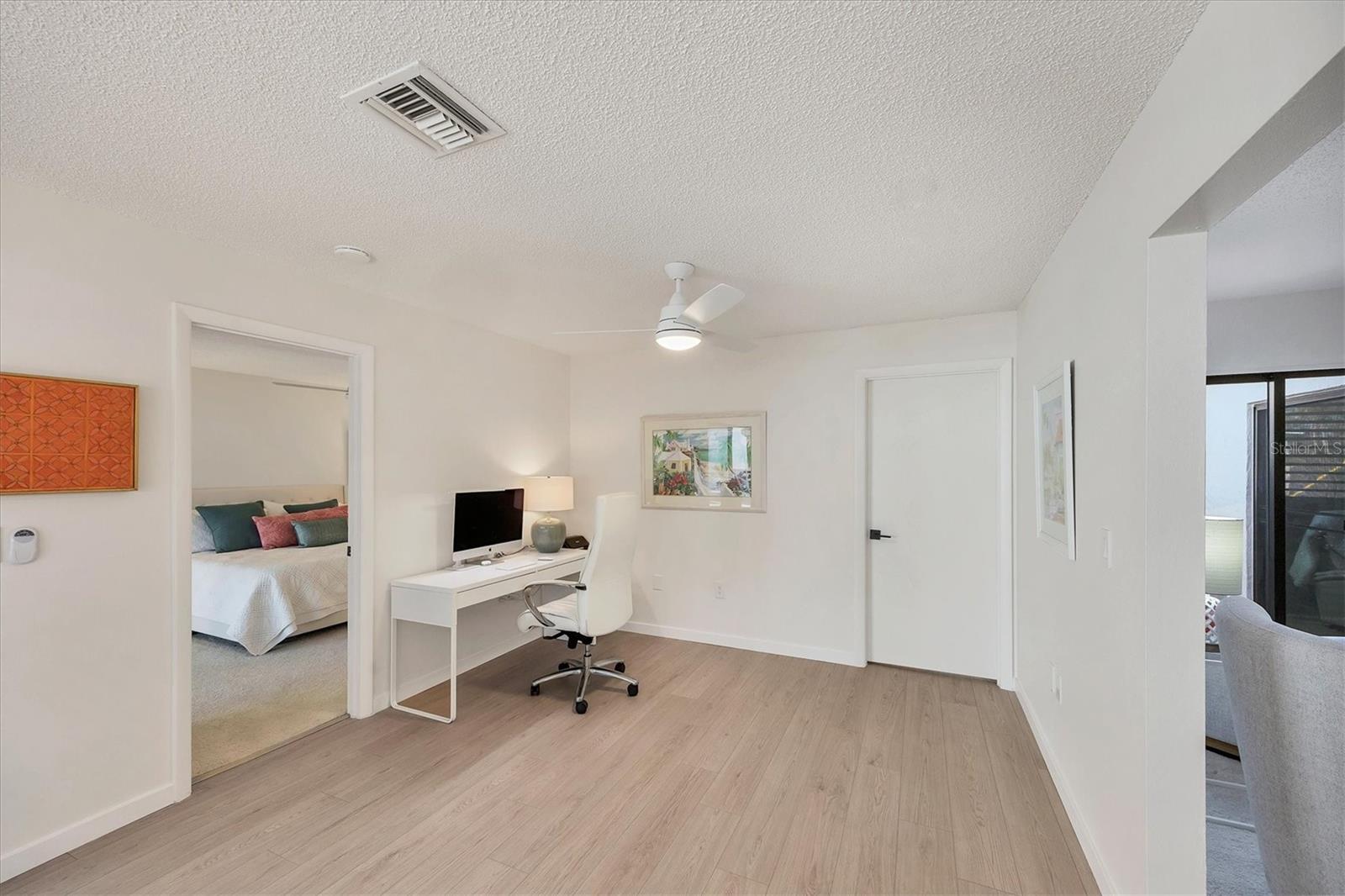 GLEN OAKS MANOR HOMES PH 2 - Residential