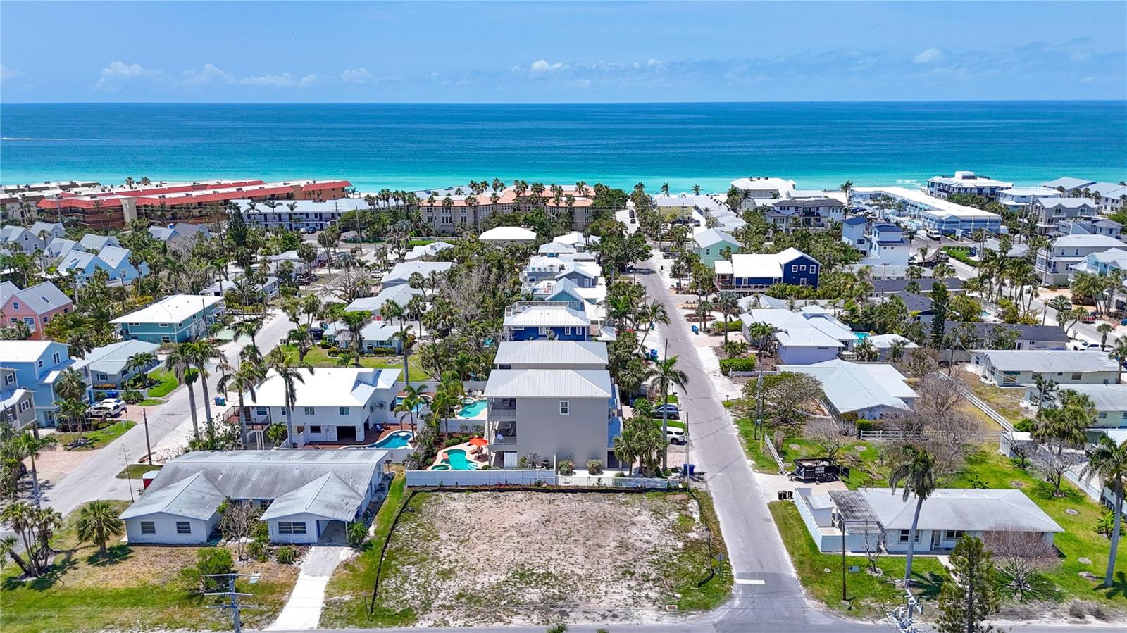 WEST WIND SHORES - Land