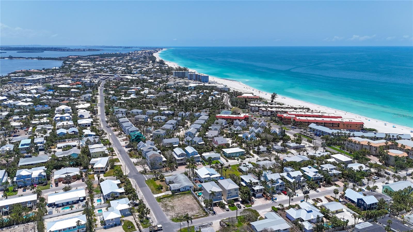 WEST WIND SHORES - Land