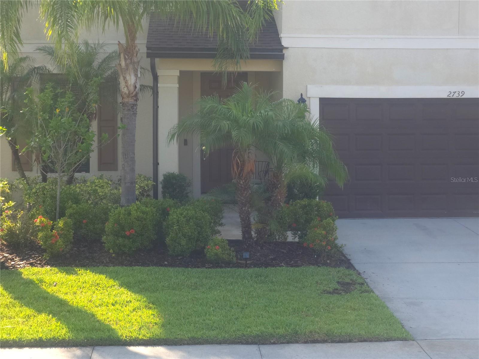 2739 SHERMAN OAK DRIVE