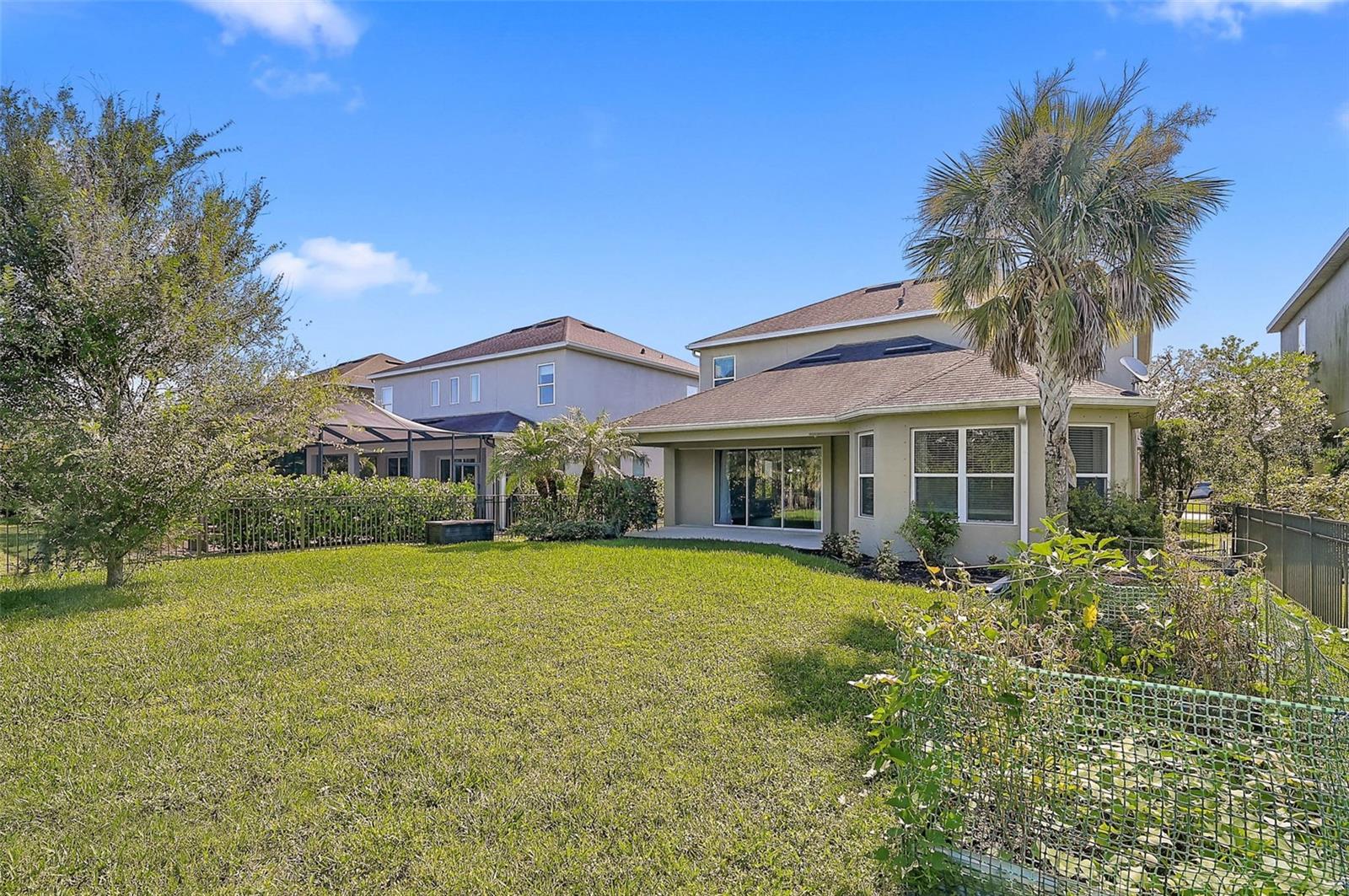 ARBOR LAKES ON PALMER RANCH - Residential