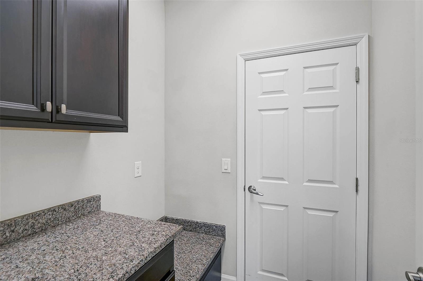 ARBOR LAKES ON PALMER RANCH - Residential