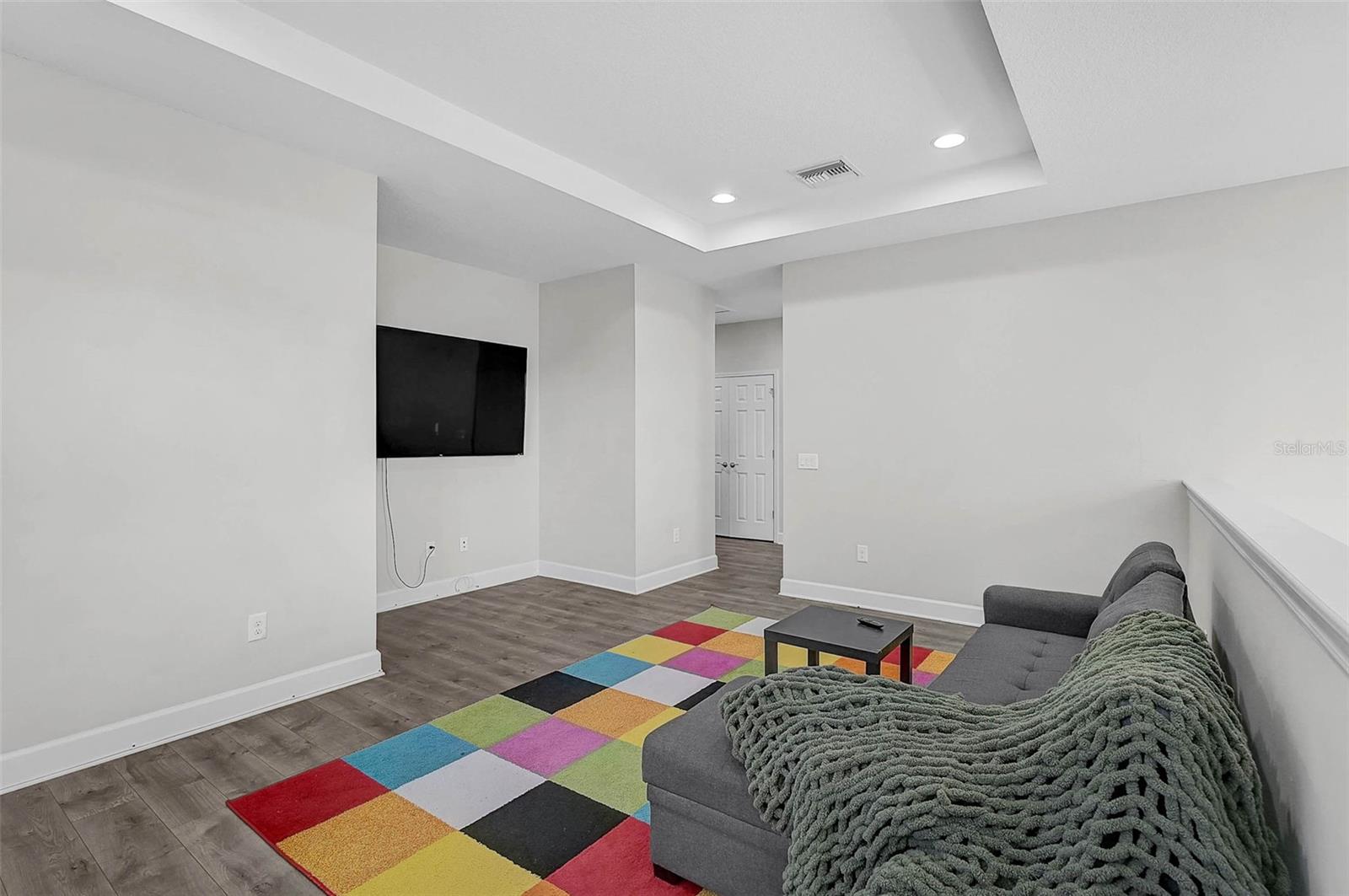 ARBOR LAKES ON PALMER RANCH - Residential