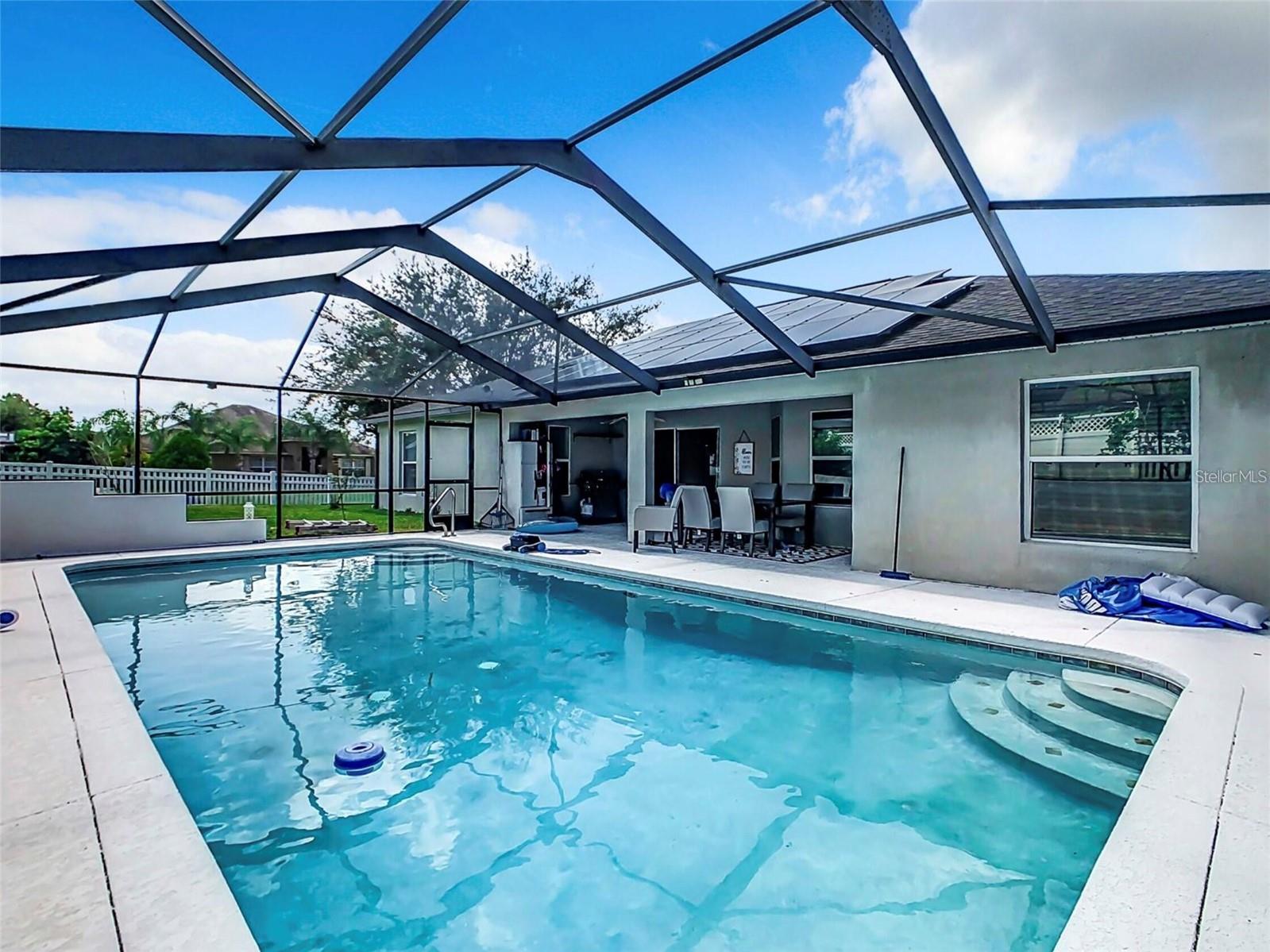 HAMILTON WEST PH 01 - Residential