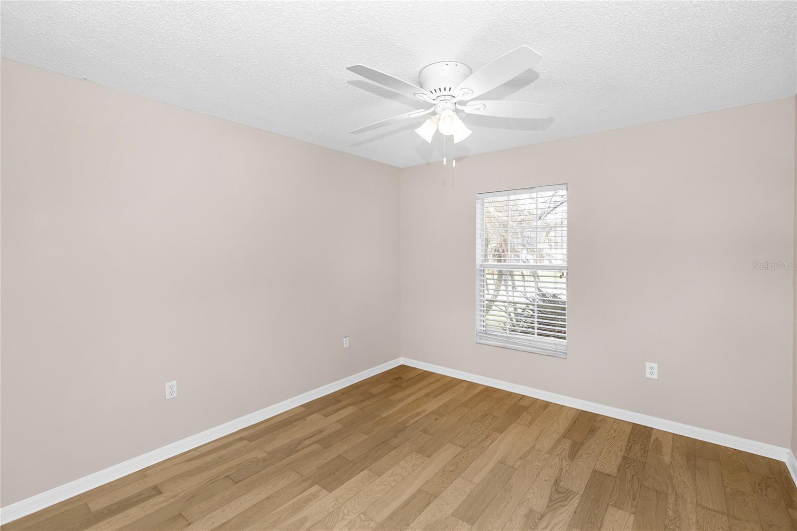 HAMILTON WEST PH 01 - Residential