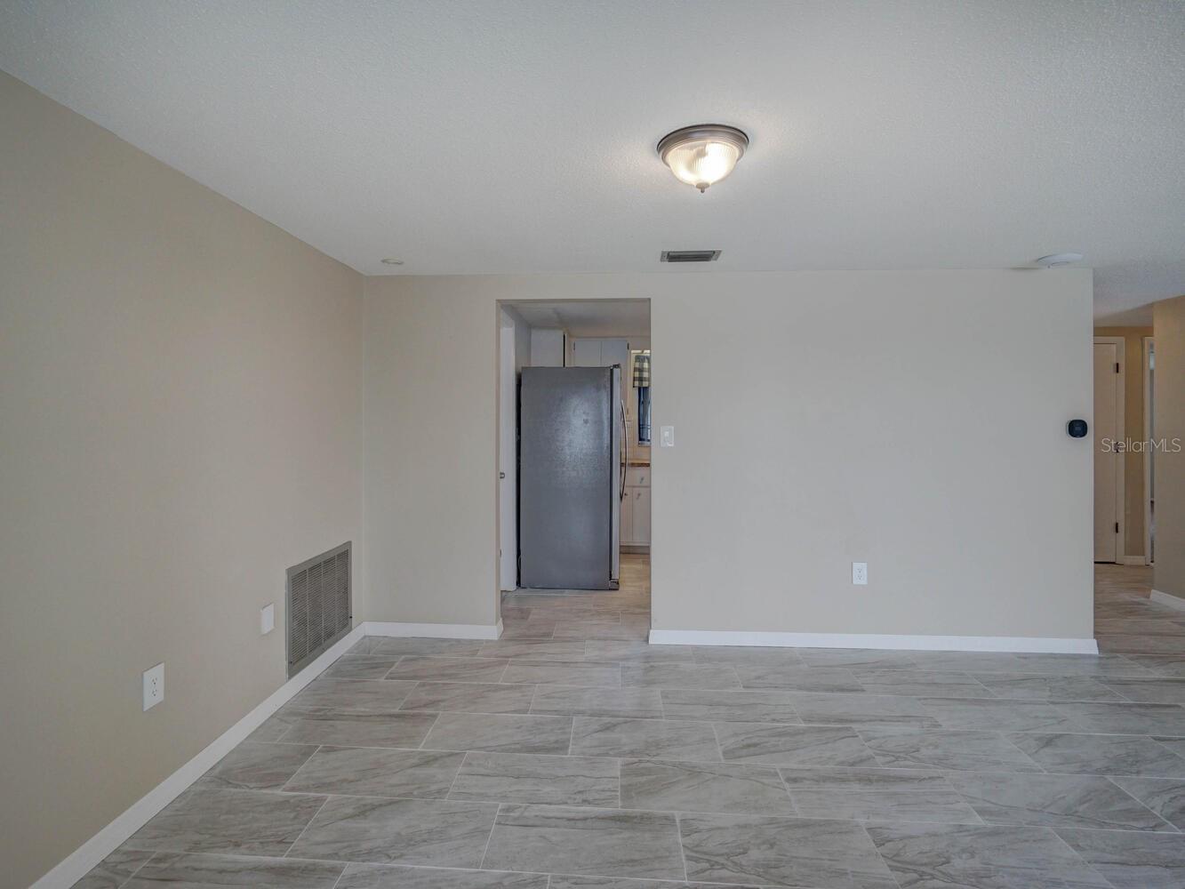 JASMINE LAKES - Residential