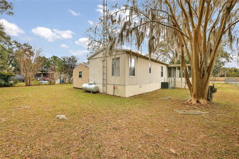 A home in SUMMERFIELD