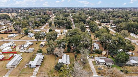 A home in SUMMERFIELD