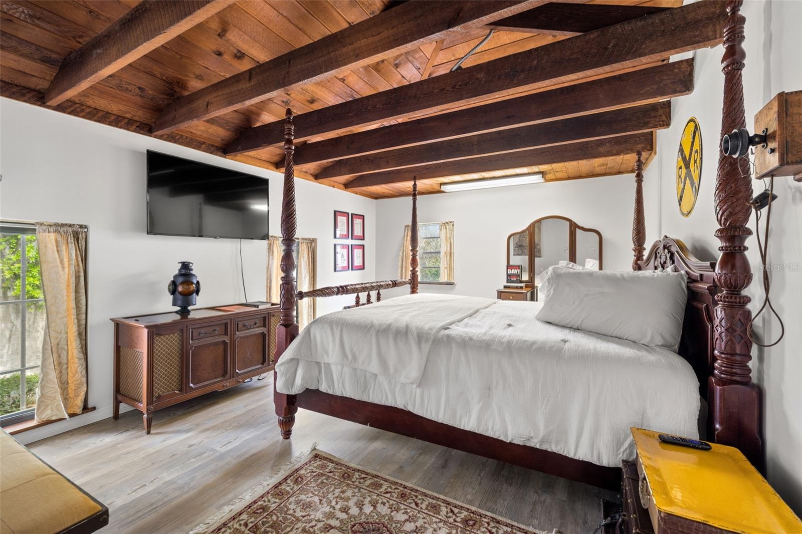 BALDWINS ADD - Commercial Sale