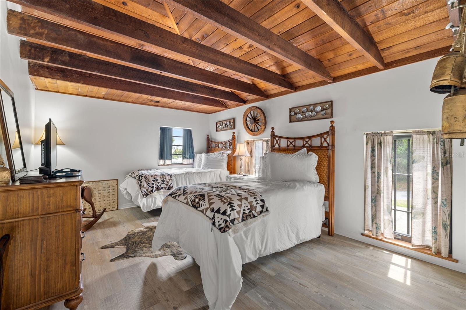 BALDWINS ADD - Commercial Sale