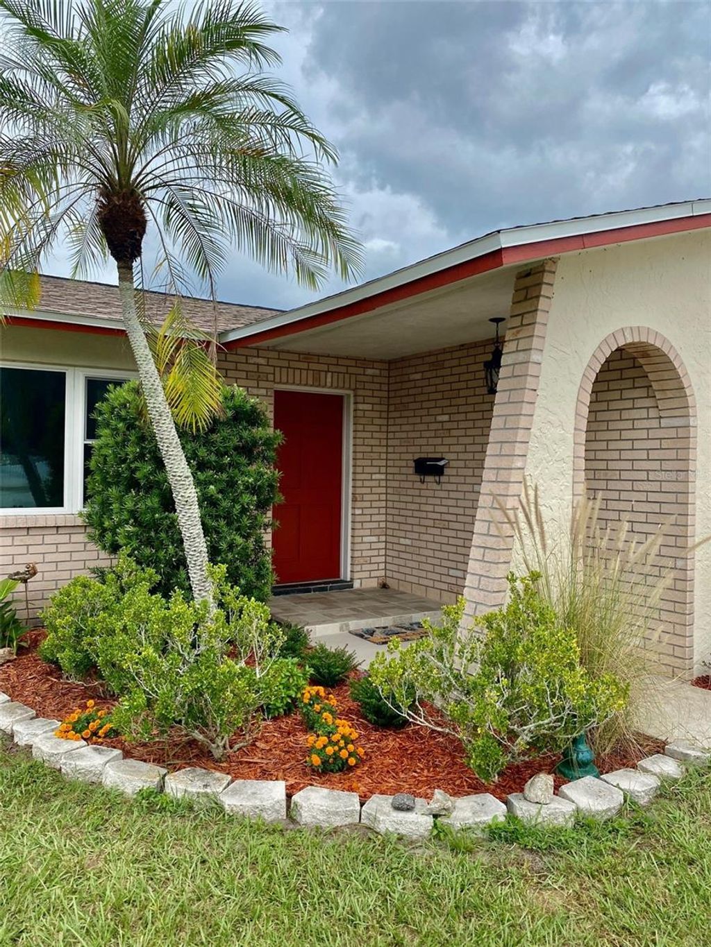 Photo of 1522 Nursery Road, Clearwater, FL 33756 (MLS # TB8433577)