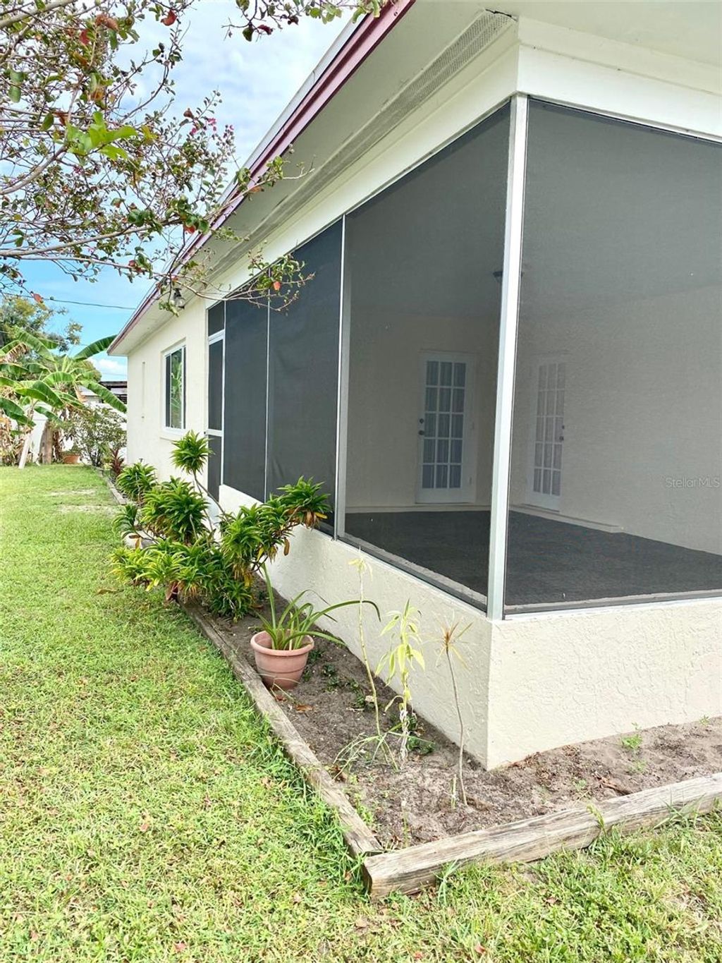 Photo of 1522 Nursery Road, Clearwater, FL 33756 (MLS # TB8433577)