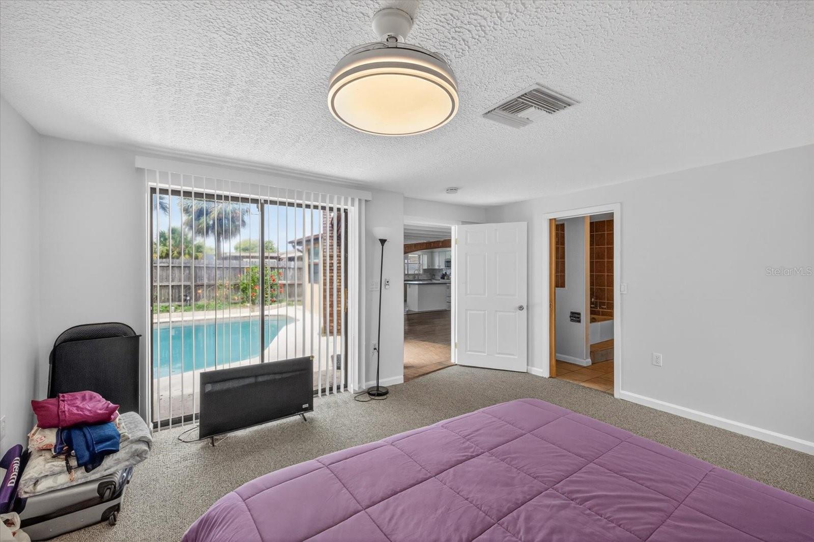 REGENCY PARK - Residential