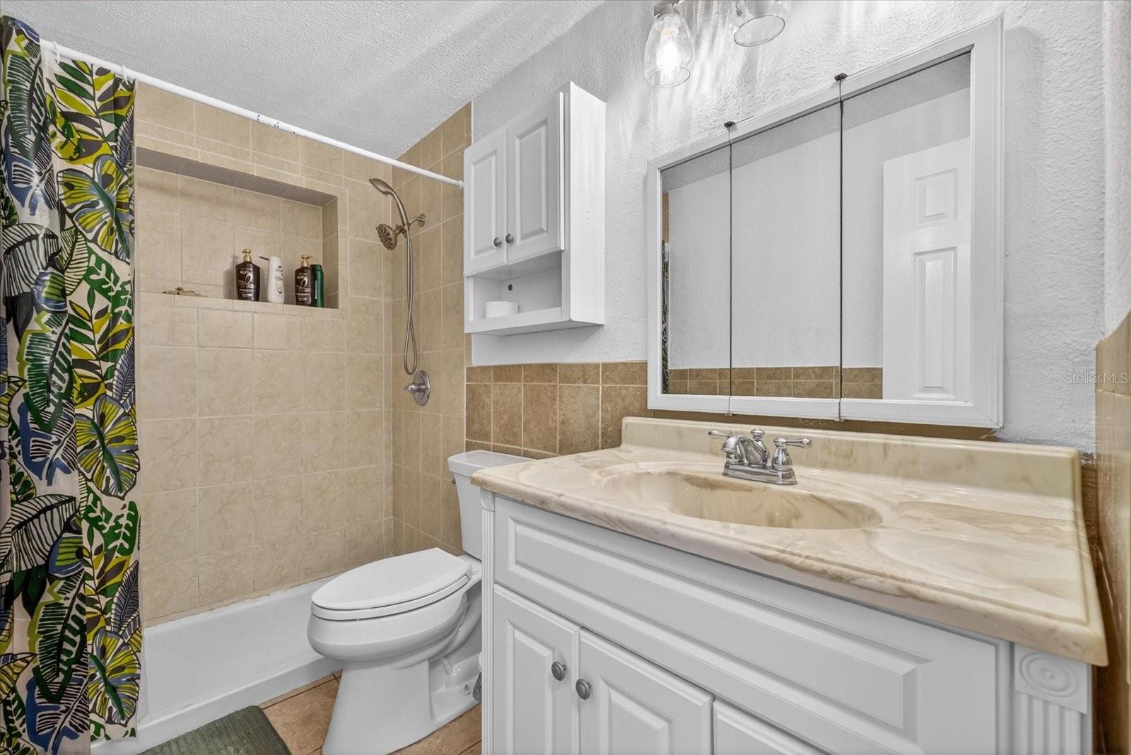 REGENCY PARK - Residential