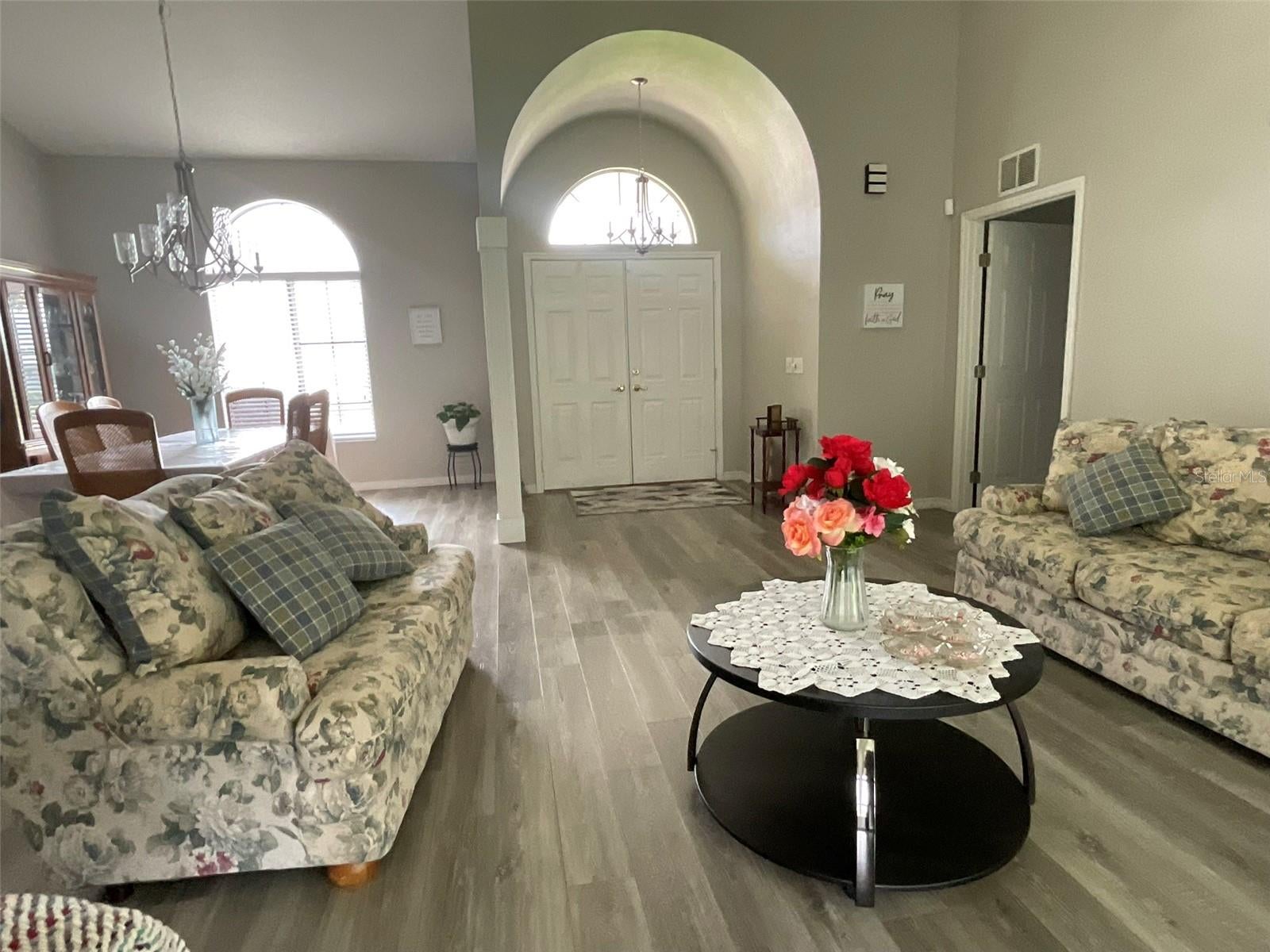 2084 NW 50TH CIRCLE