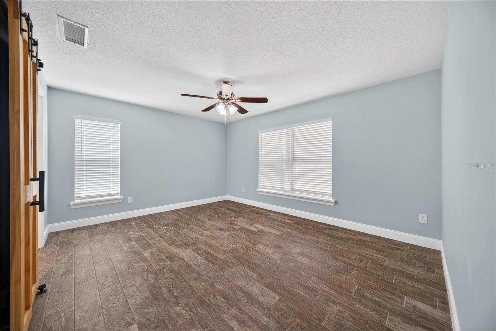 WESTMOOR PH 02 - Residential Lease