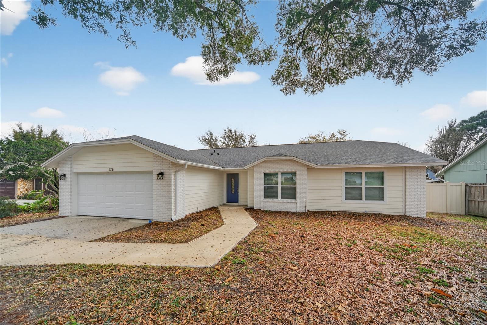 WESTMOOR PH 02 - Residential Lease