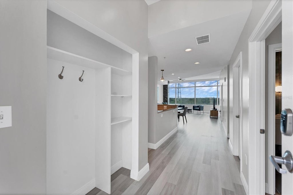 Photo of 525 E Jackson St #705, Orlando, FL 32801 (MLS # O6443669)