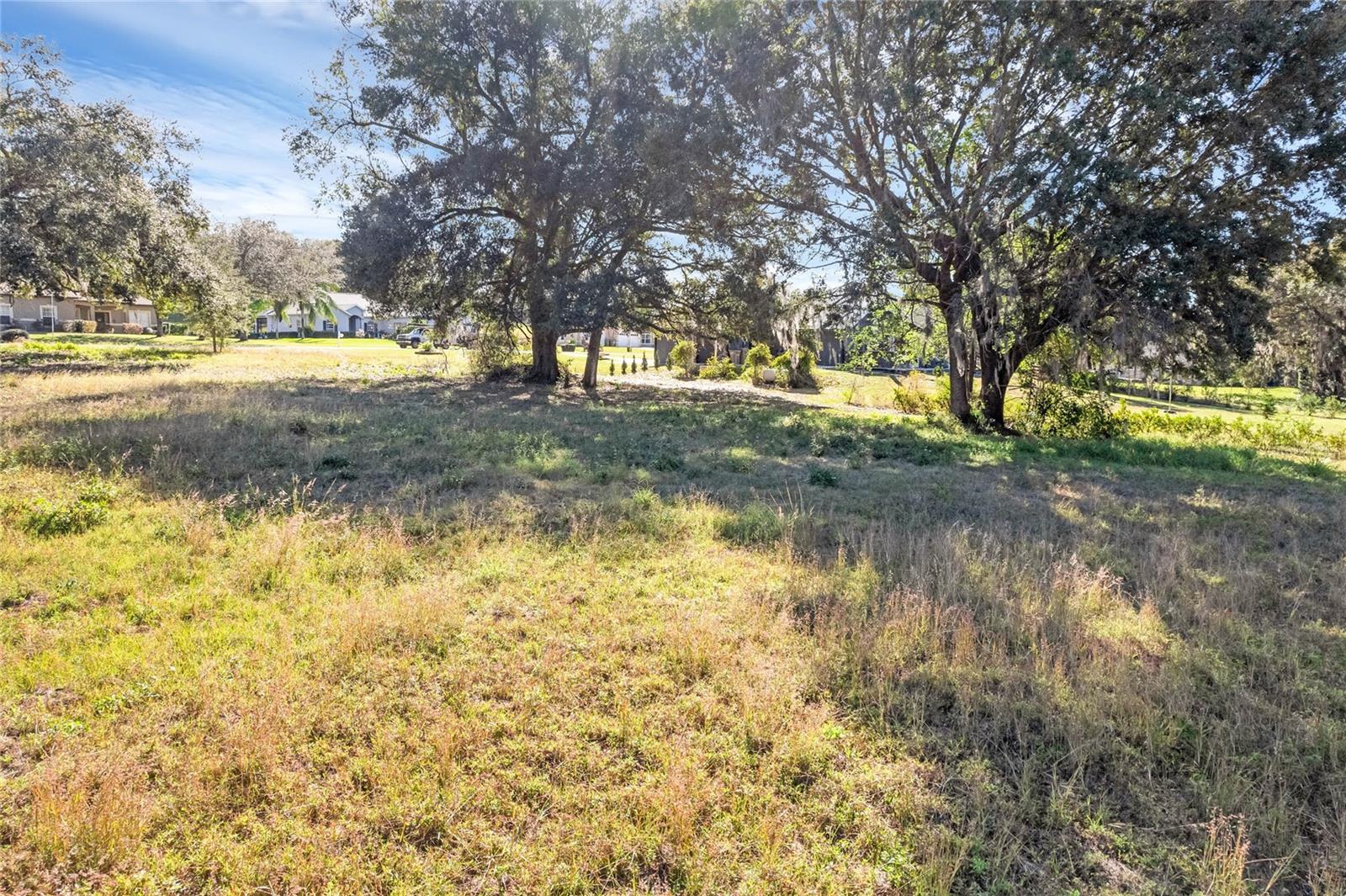 OAK POINTE SUB - Land