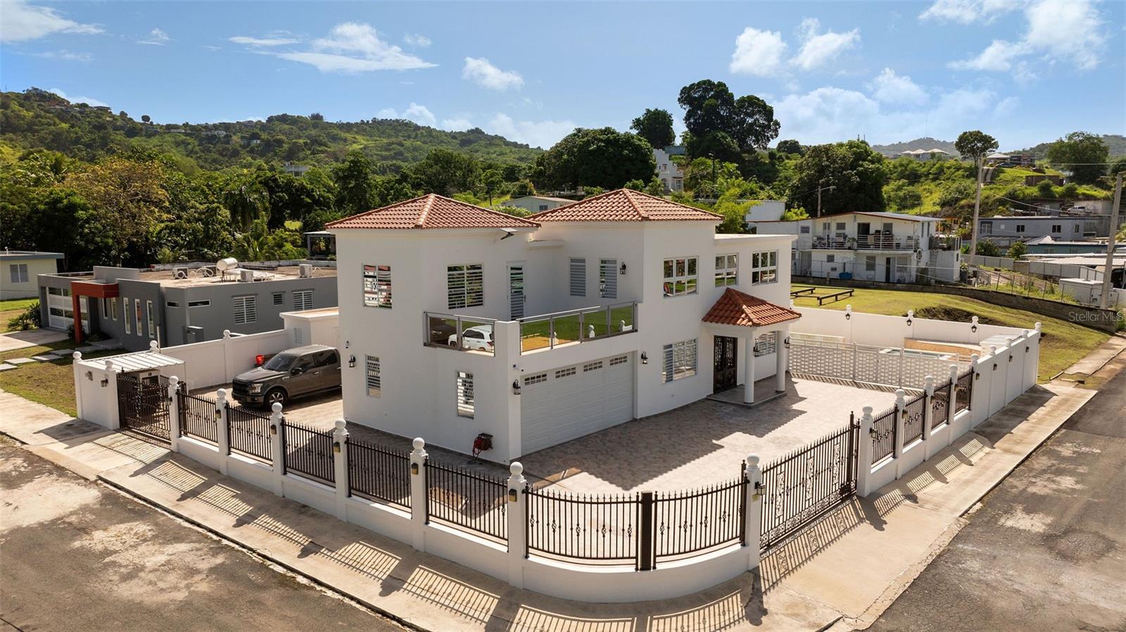 CARR 411 KM 0.3 SECTOR RUIZ BO. CALVACHE, RINCON - Residential