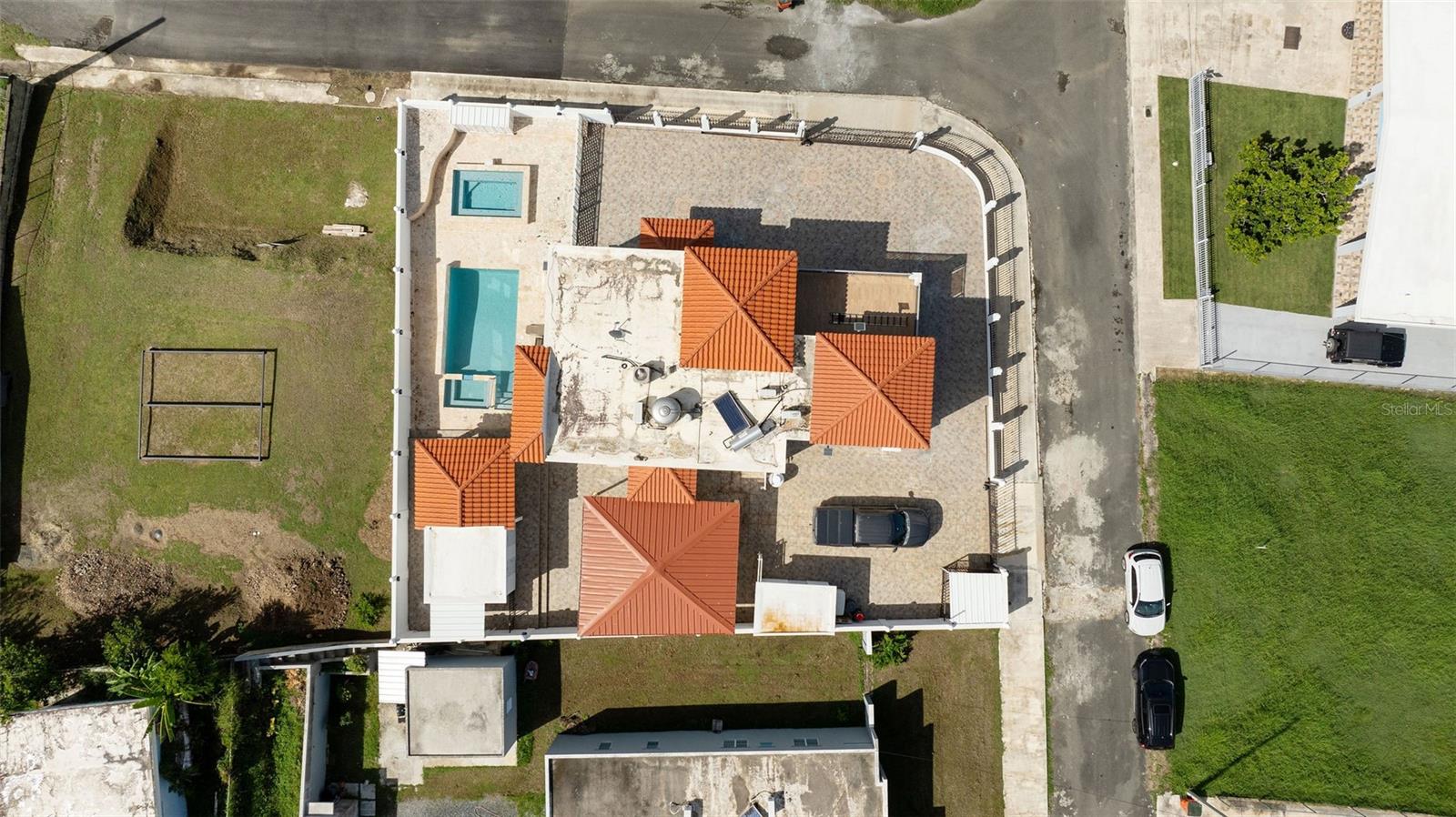 CARR 411 KM 0.3 SECTOR RUIZ BO. CALVACHE, RINCON - Residential