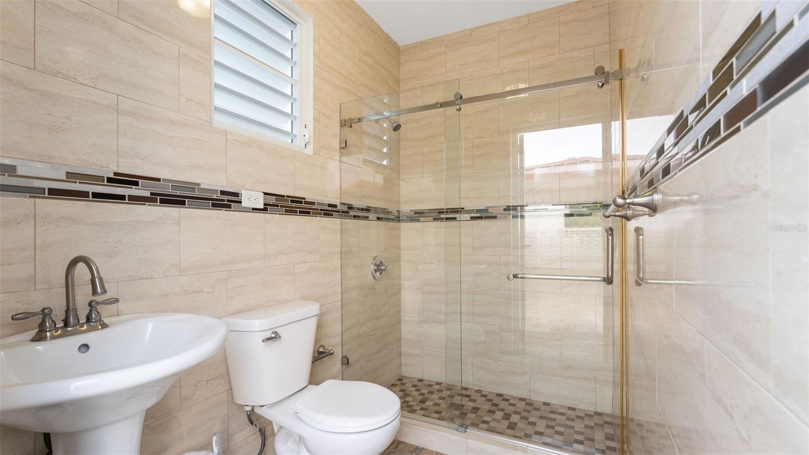 CARR 411 KM 0.3 SECTOR RUIZ BO. CALVACHE, RINCON - Residential