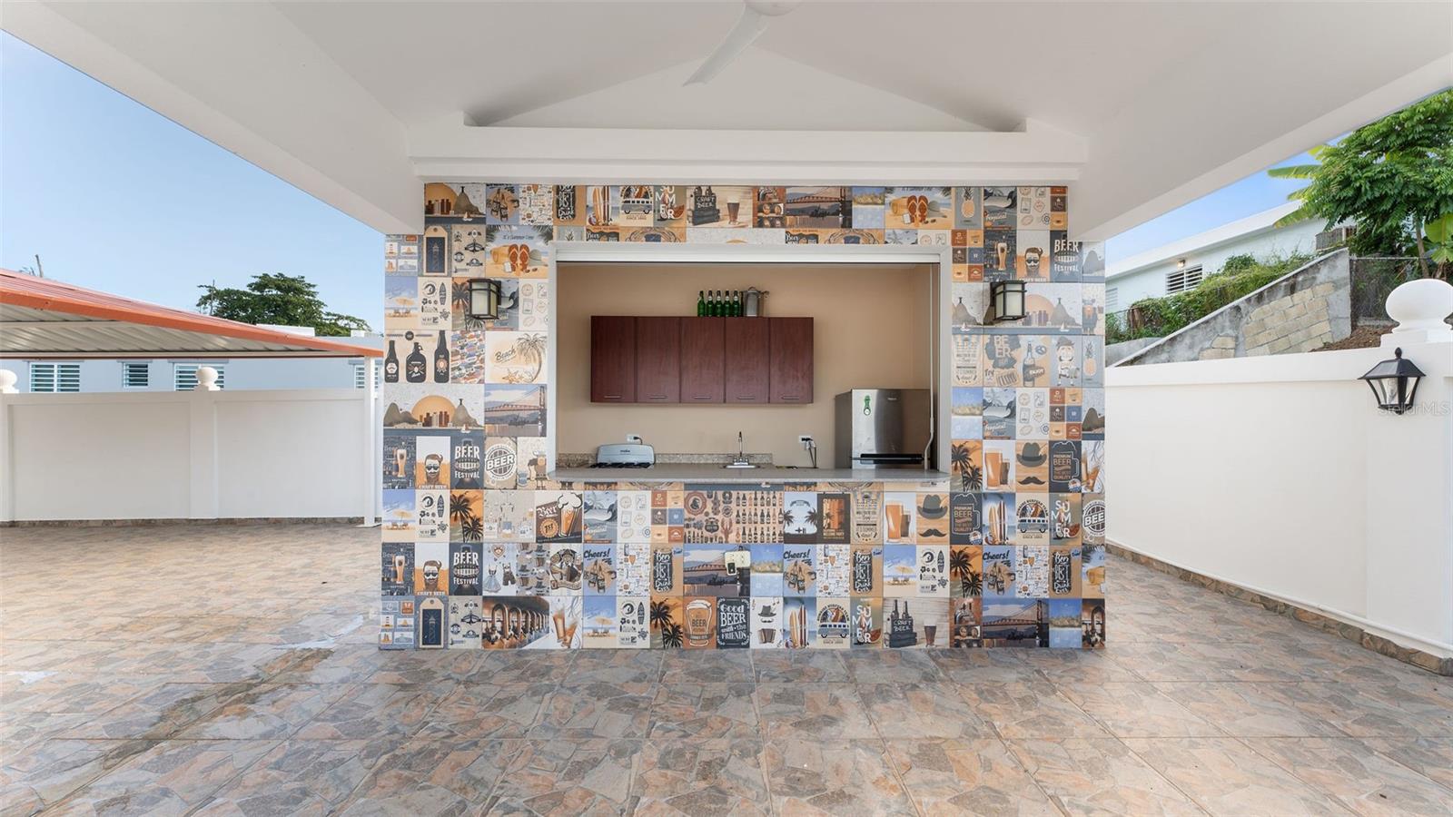 CARR 411 KM 0.3 SECTOR RUIZ BO. CALVACHE, RINCON - Residential