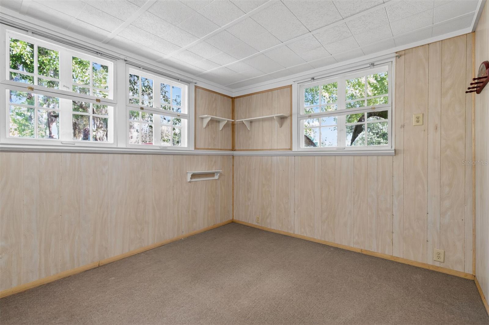 W.R. THOMAS SUBDIVISION - Residential