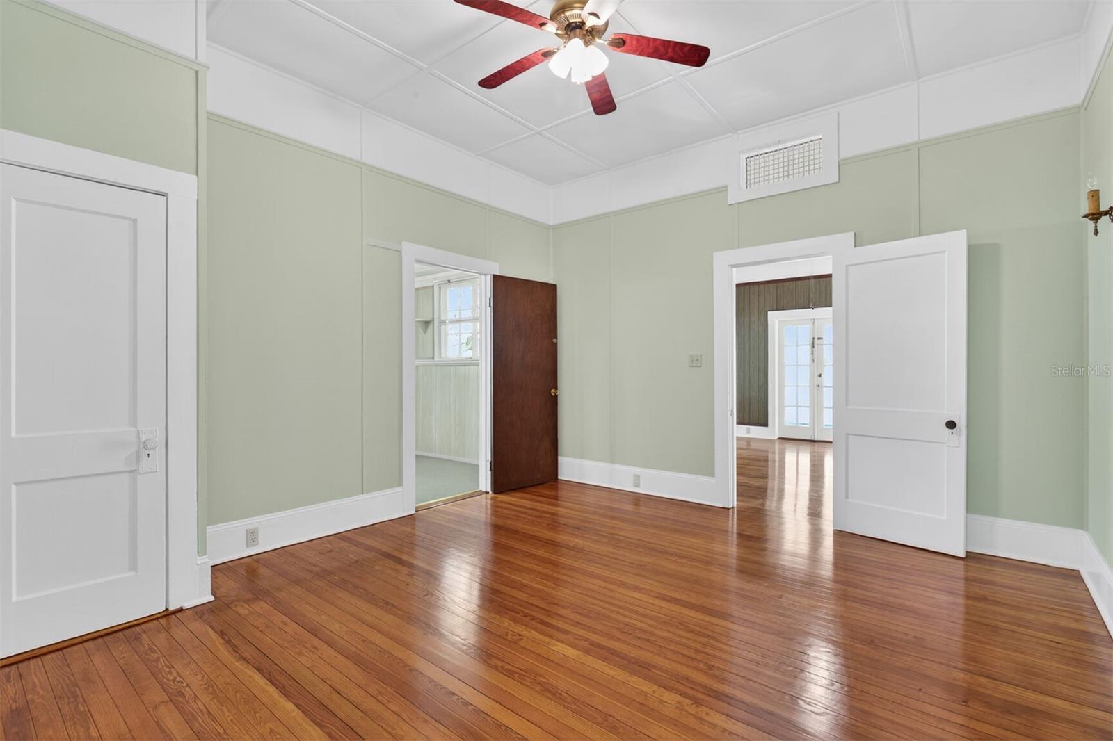 W.R. THOMAS SUBDIVISION - Residential