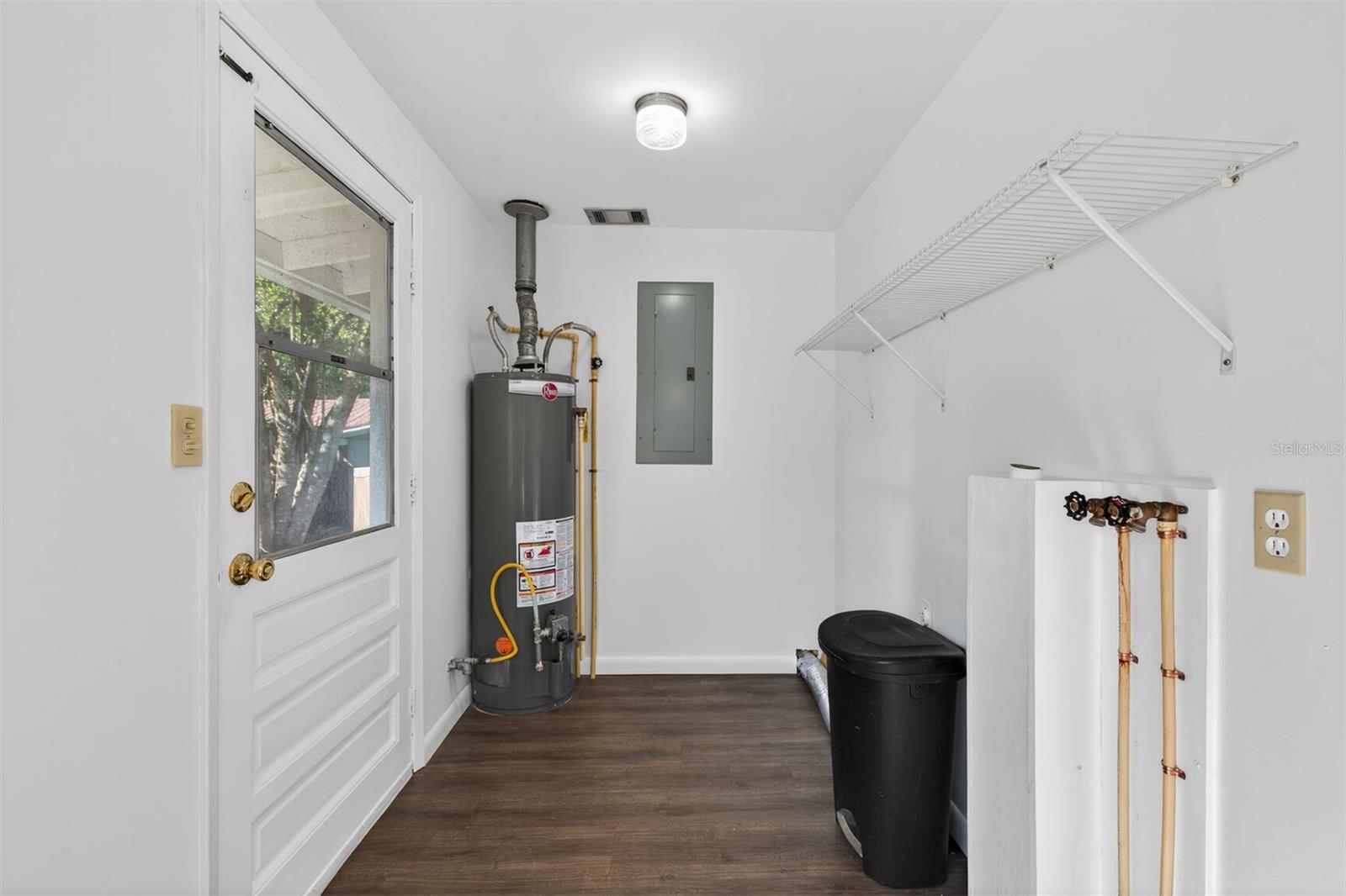 W.R. THOMAS SUBDIVISION - Residential