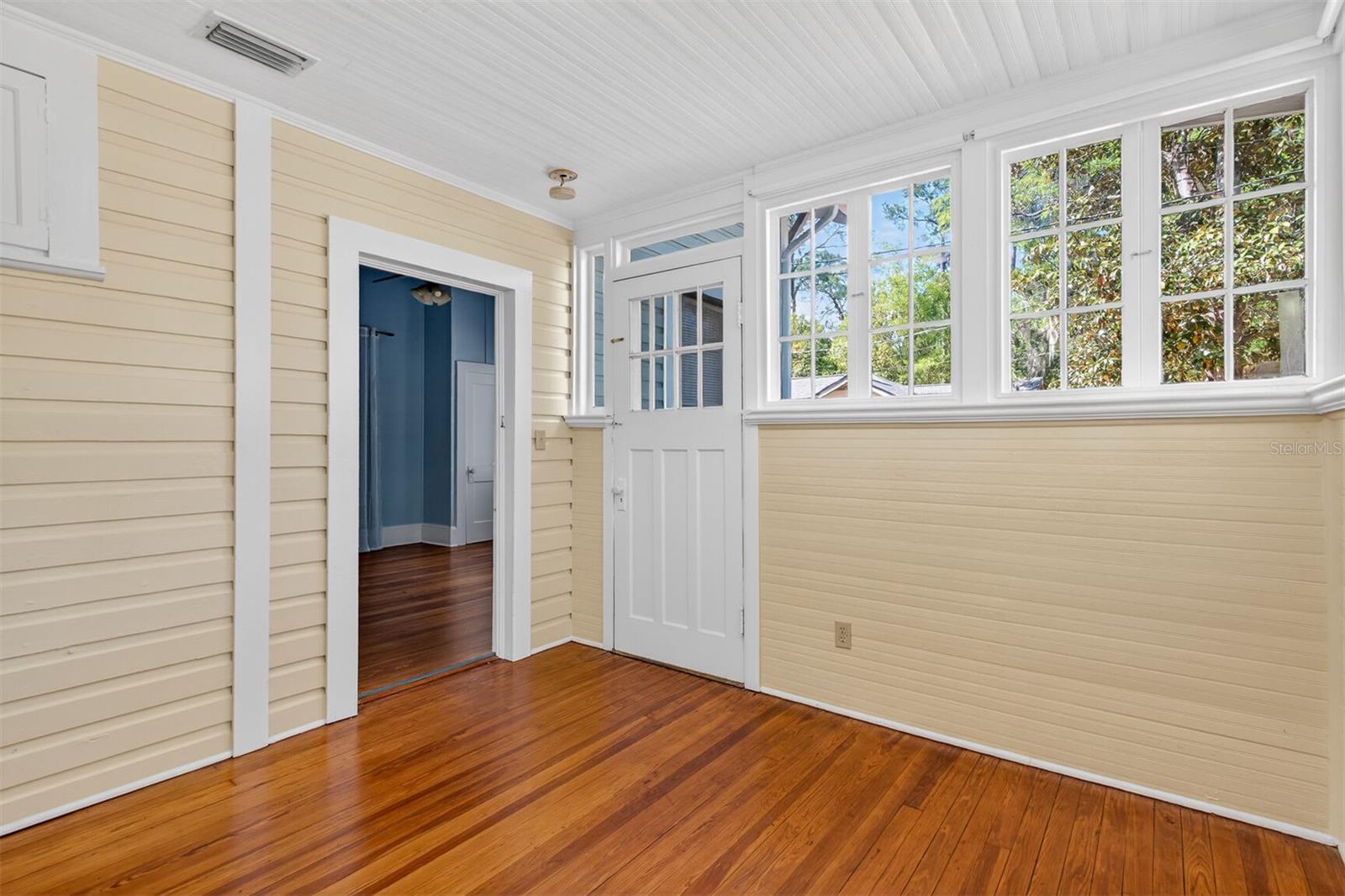 W.R. THOMAS SUBDIVISION - Residential