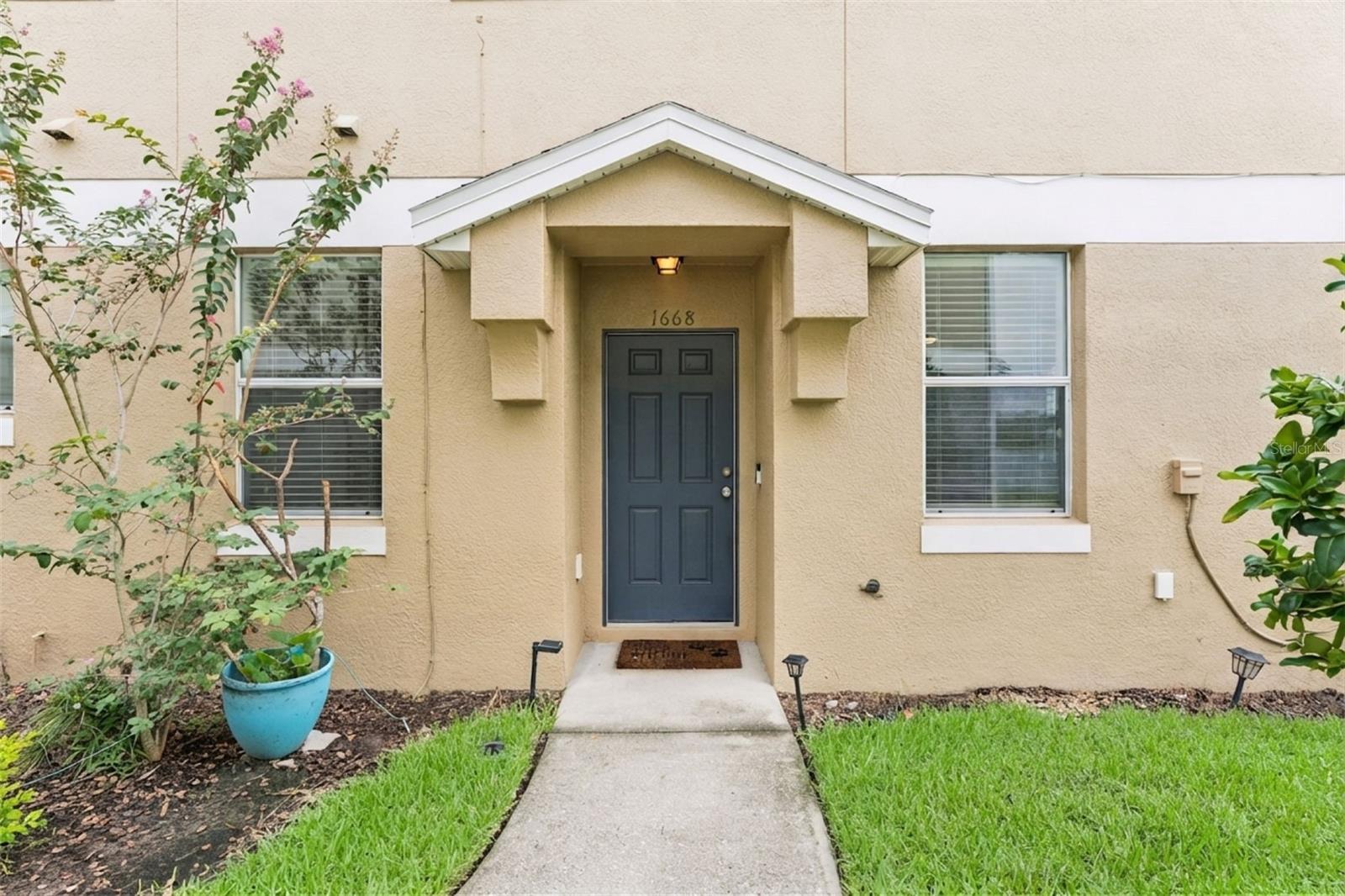 1668 SCARLET OAK LOOP C