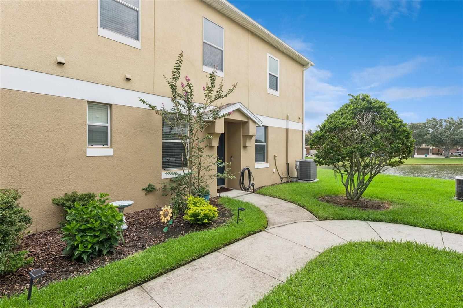 1668 SCARLET OAK LOOP C