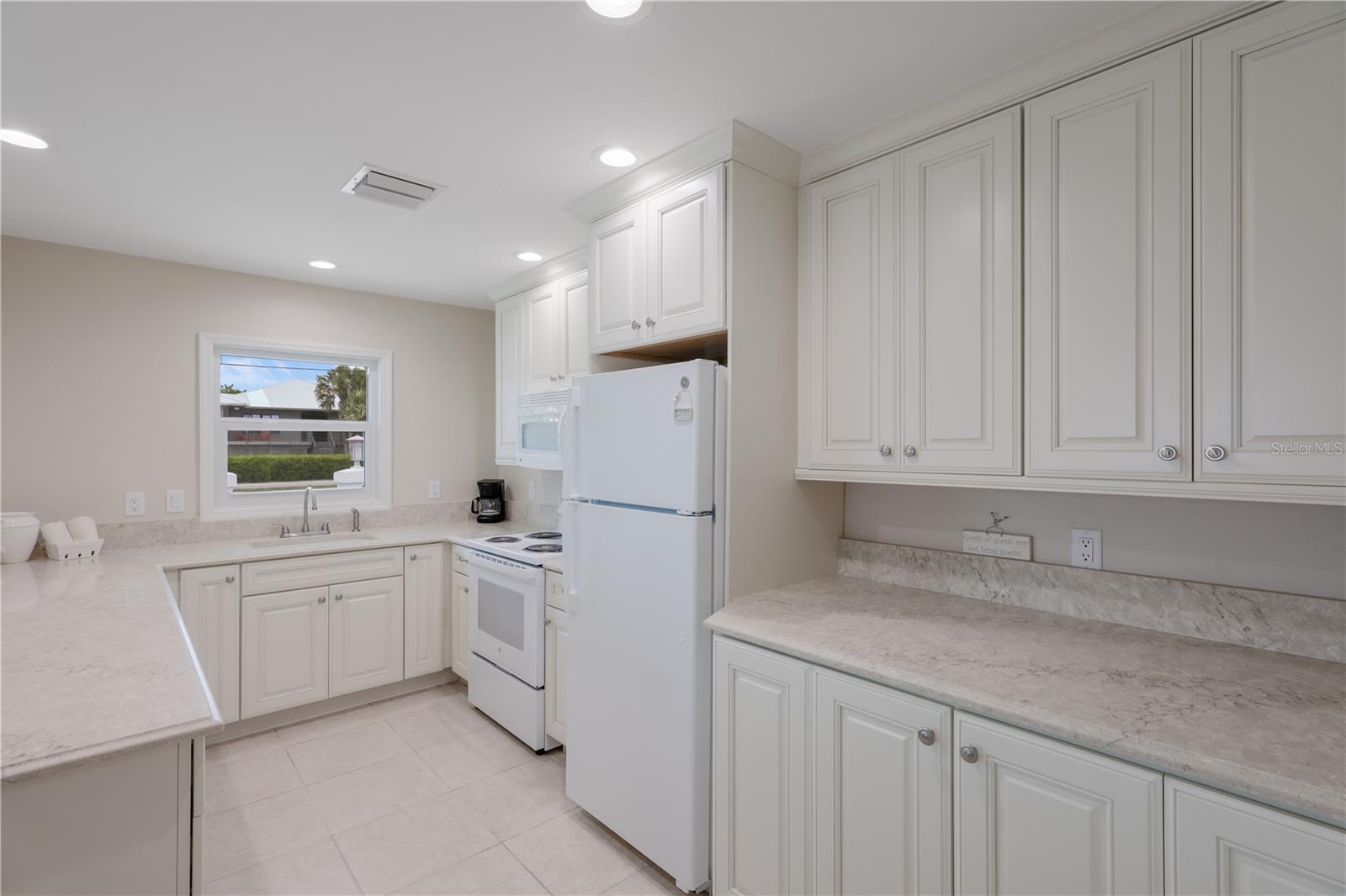 320 GULF BOULEVARD 1A