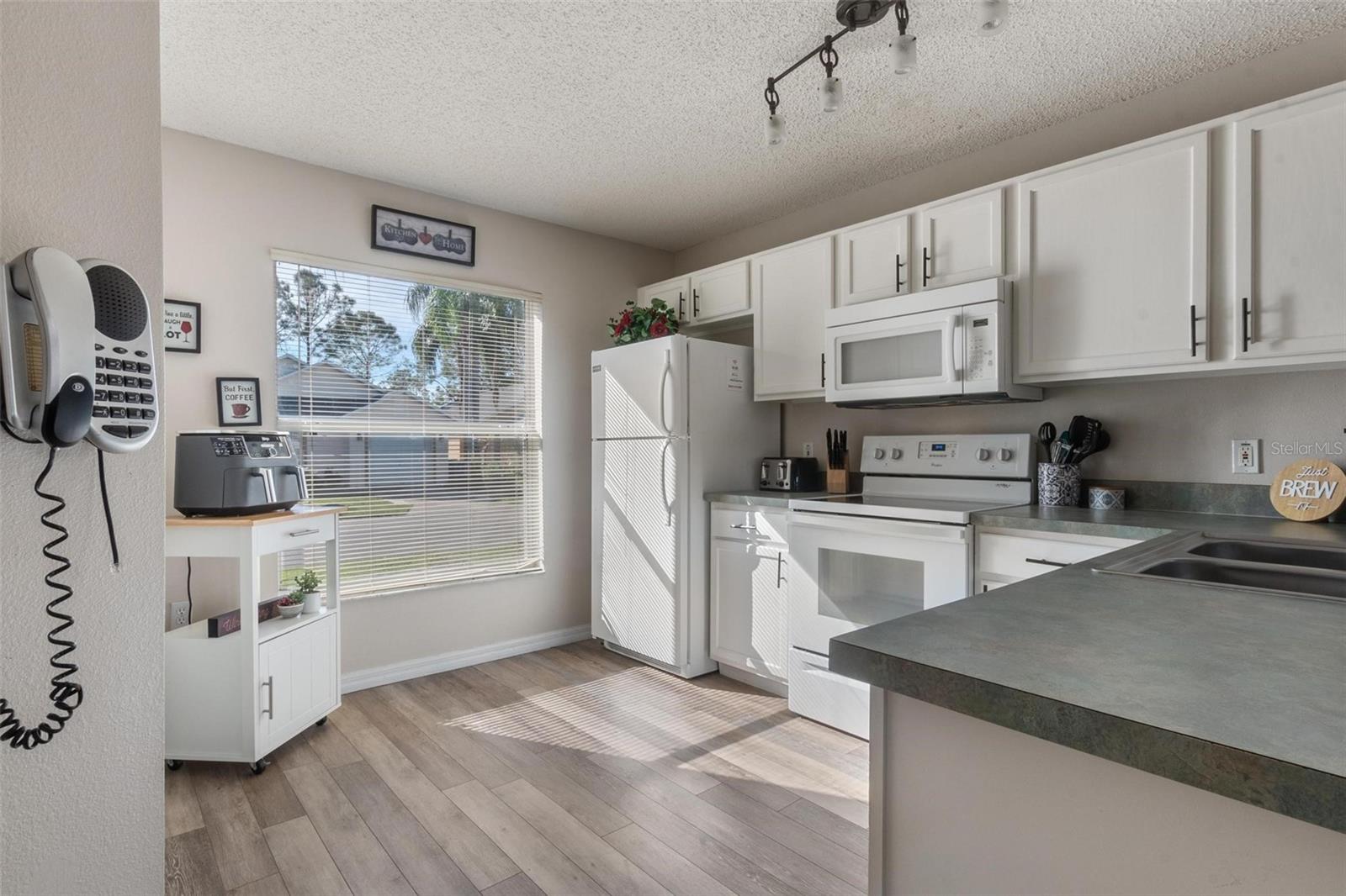 KOKOMO BAY PH 02 - Residential