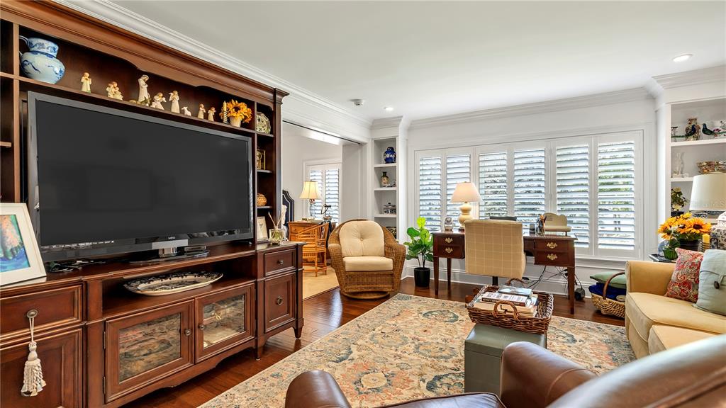 MOUNTAIN LAKE UNREC - Residential