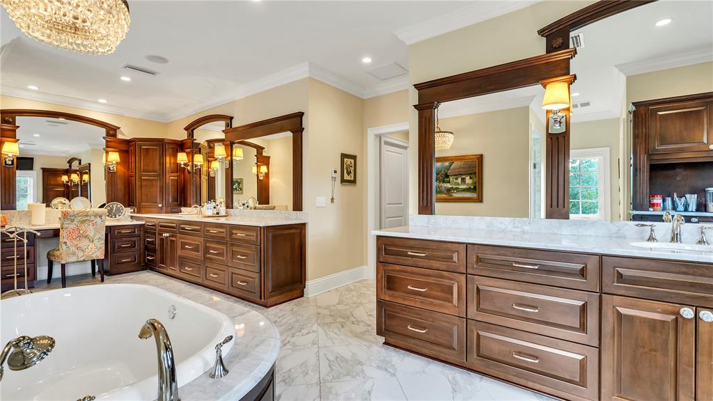 MOUNTAIN LAKE UNREC - Residential