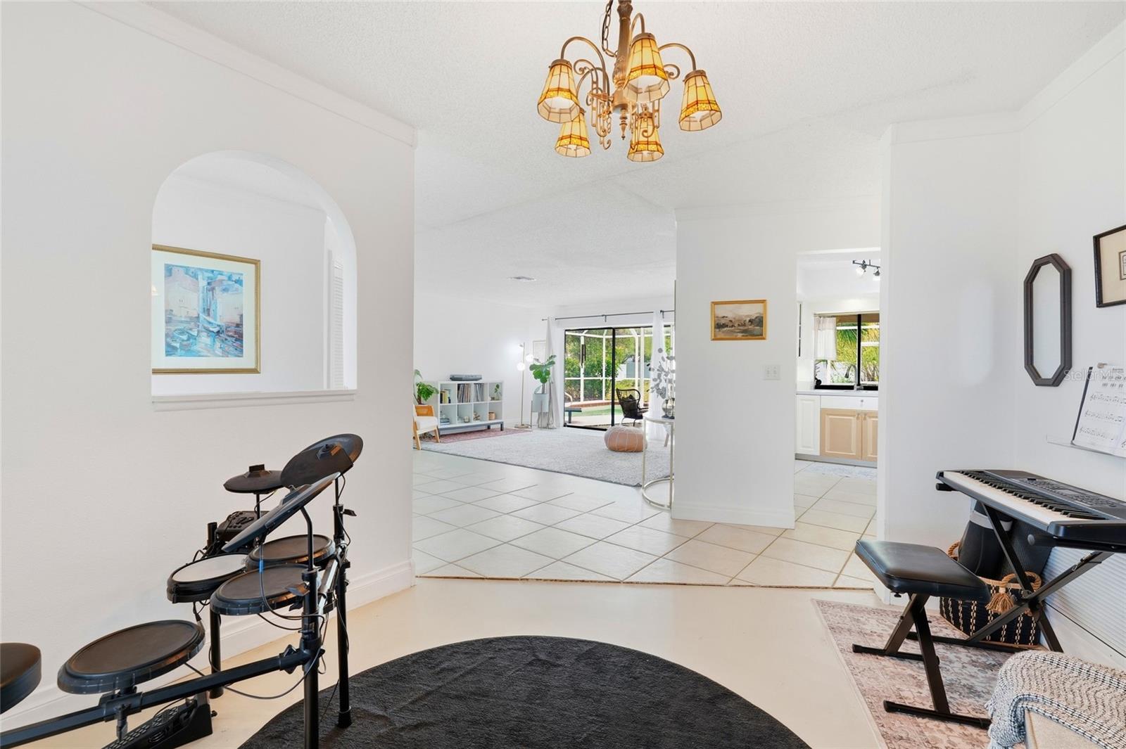 COUNTRY PLACE - Residential