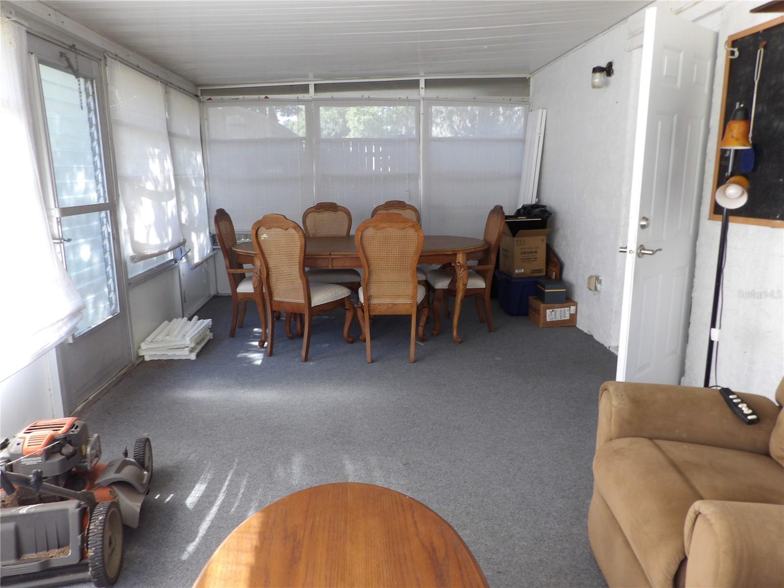 HAWKINS - Residential
