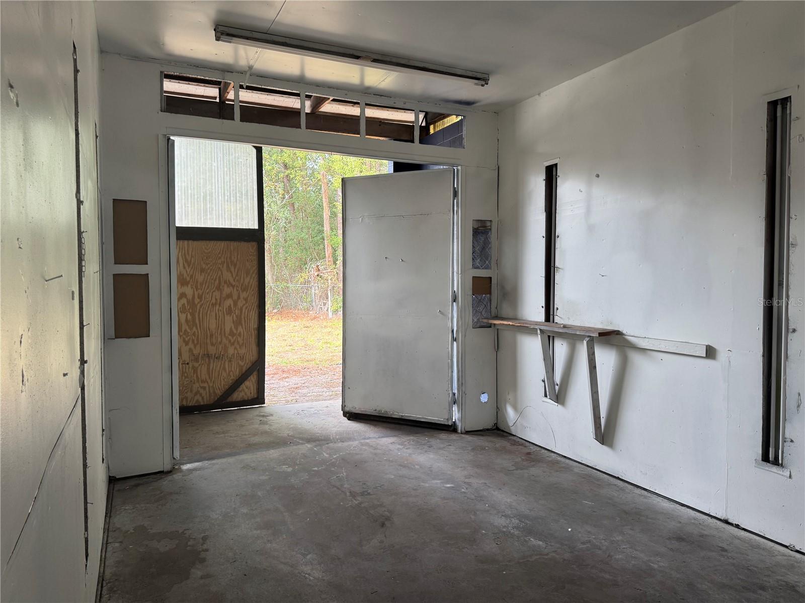 NEW GAINESVILLE REP - Commercial Lease