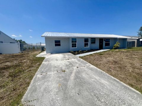 A home in NORTH PORT