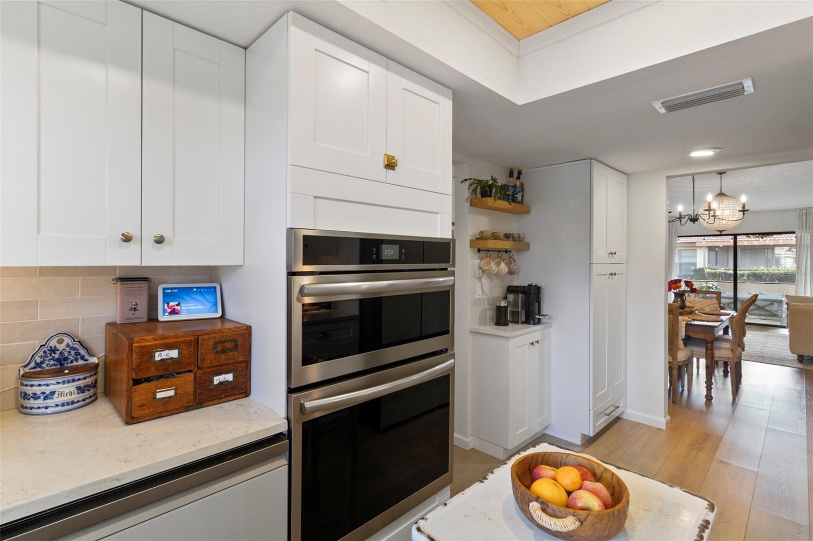 3641 LONGMEADOW 33