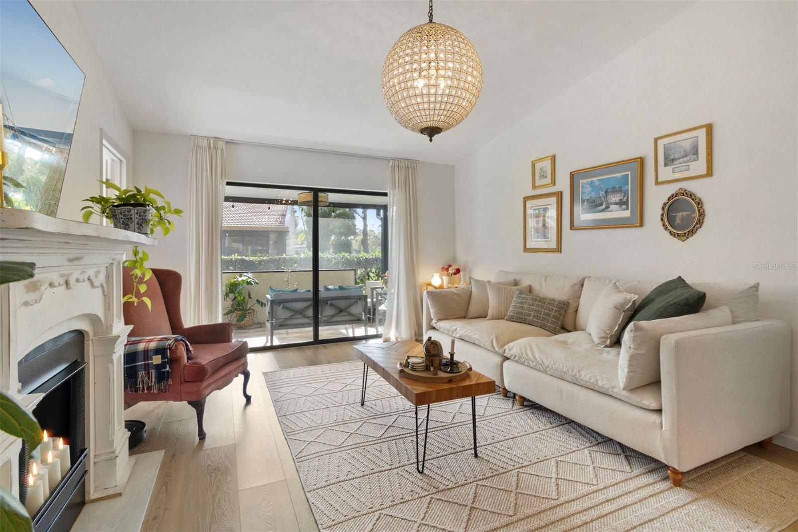 BRIARFIELD - Residential