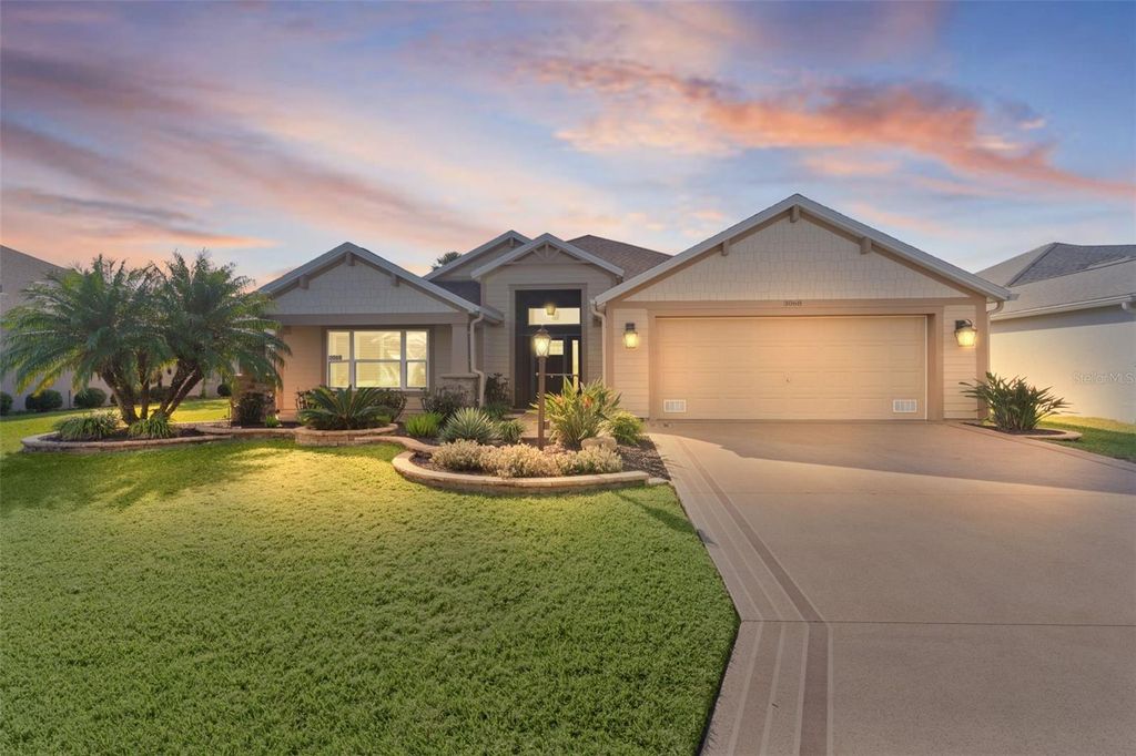 Photo of 3068 Spanish Moss Way, The Villages, FL 32163 (MLS # G5104883)