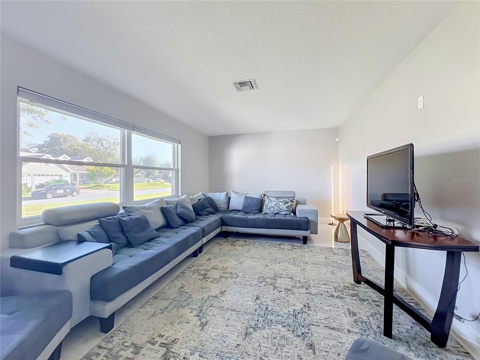7536 VILLAGE GREEN DRIVE