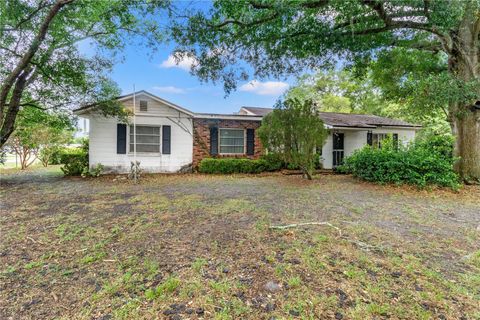 A home in TAMPA