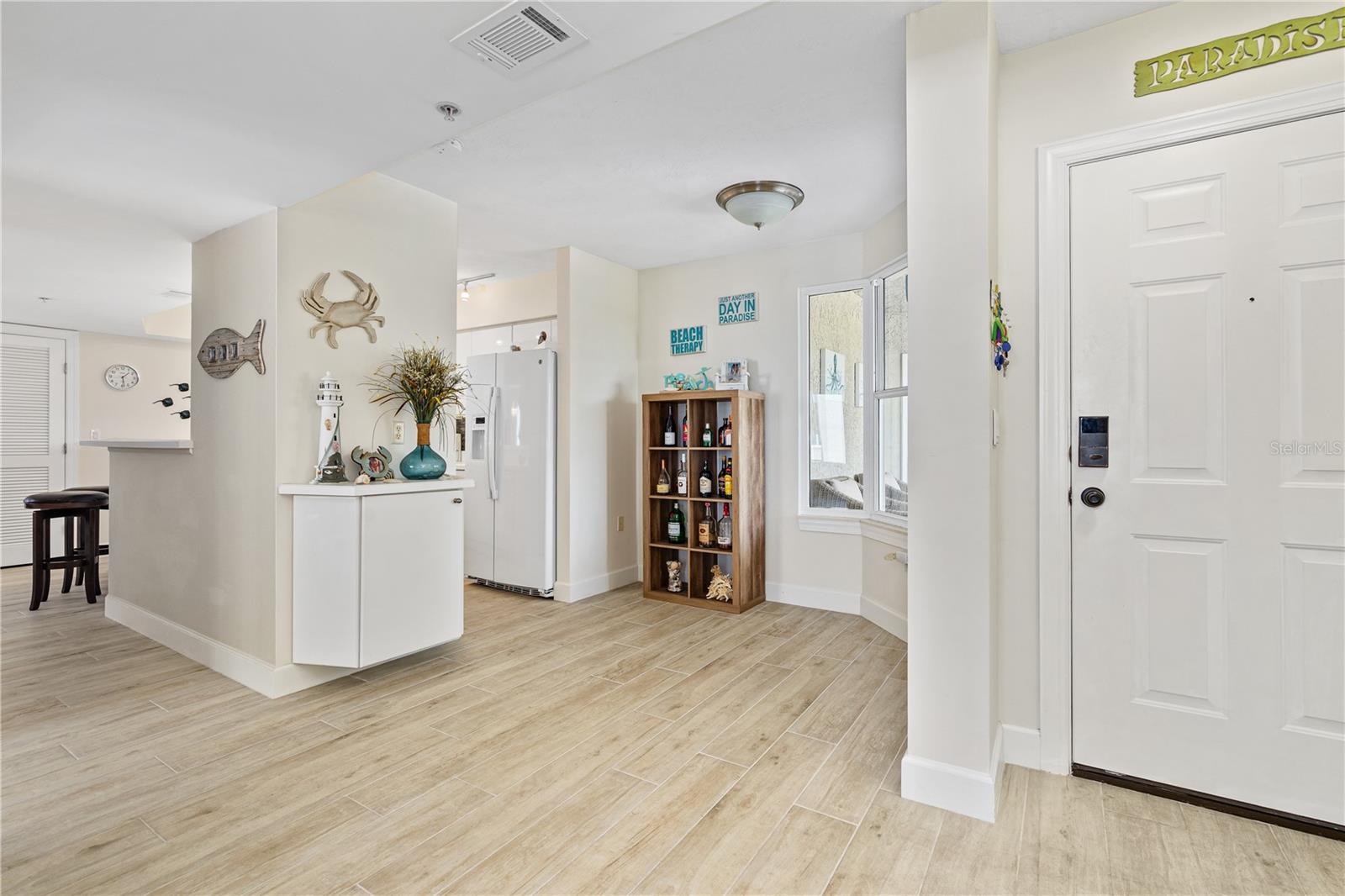 Photo 8 of 52 of 4631 S ATLANTIC AVENUE 8301 condo