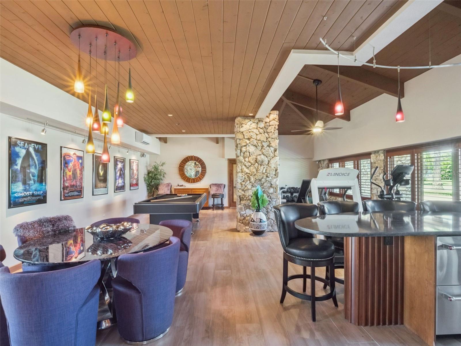 DONLON COVE - Residential